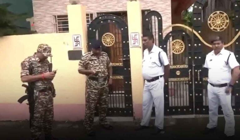 CBI Raids Ex-RG Kar Hospital Principal and Others in Financial Probe