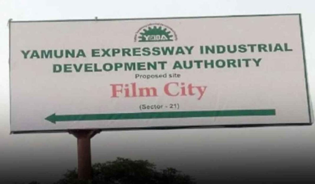 Allahabad High Court Orders Removal of Fencing on Farmers’ Land in Noida Film City Project