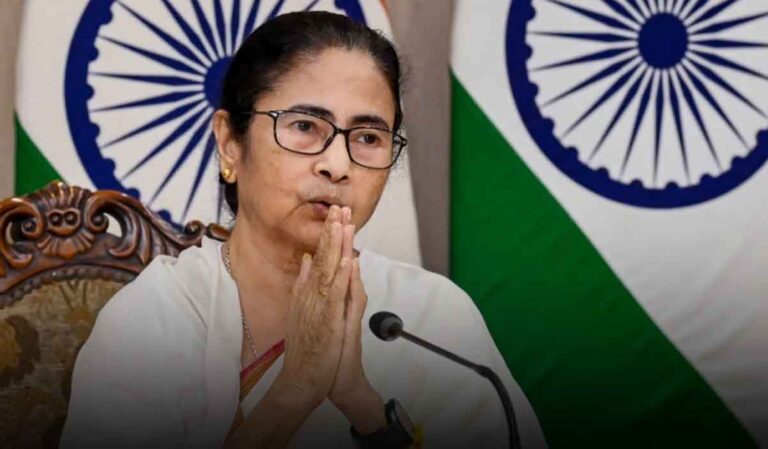 Mamata Banerjee Offers to Resign Amid Doctors’ Strike, Seeks Justice for Victim